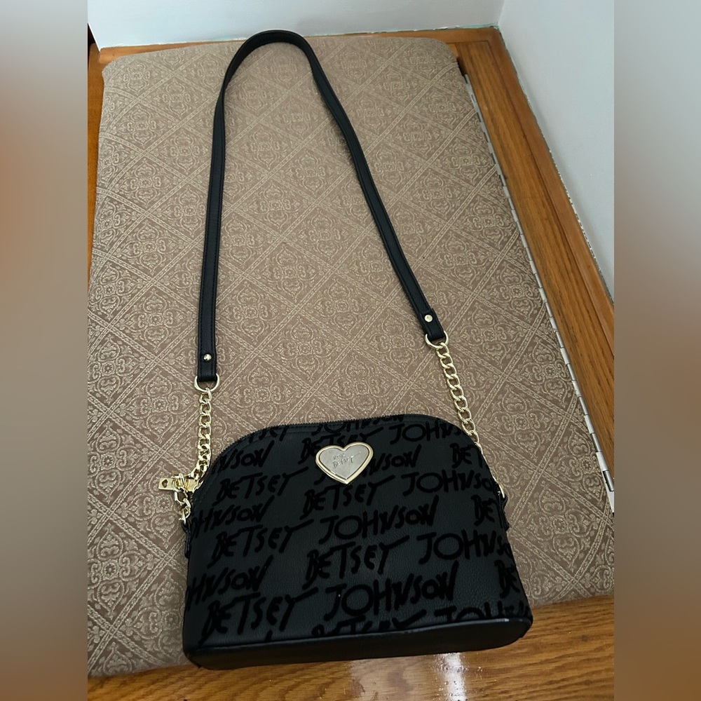 Used Betsey Johnson bag with top zip closure and outside velvet feeling letters - Picture 2 of 9